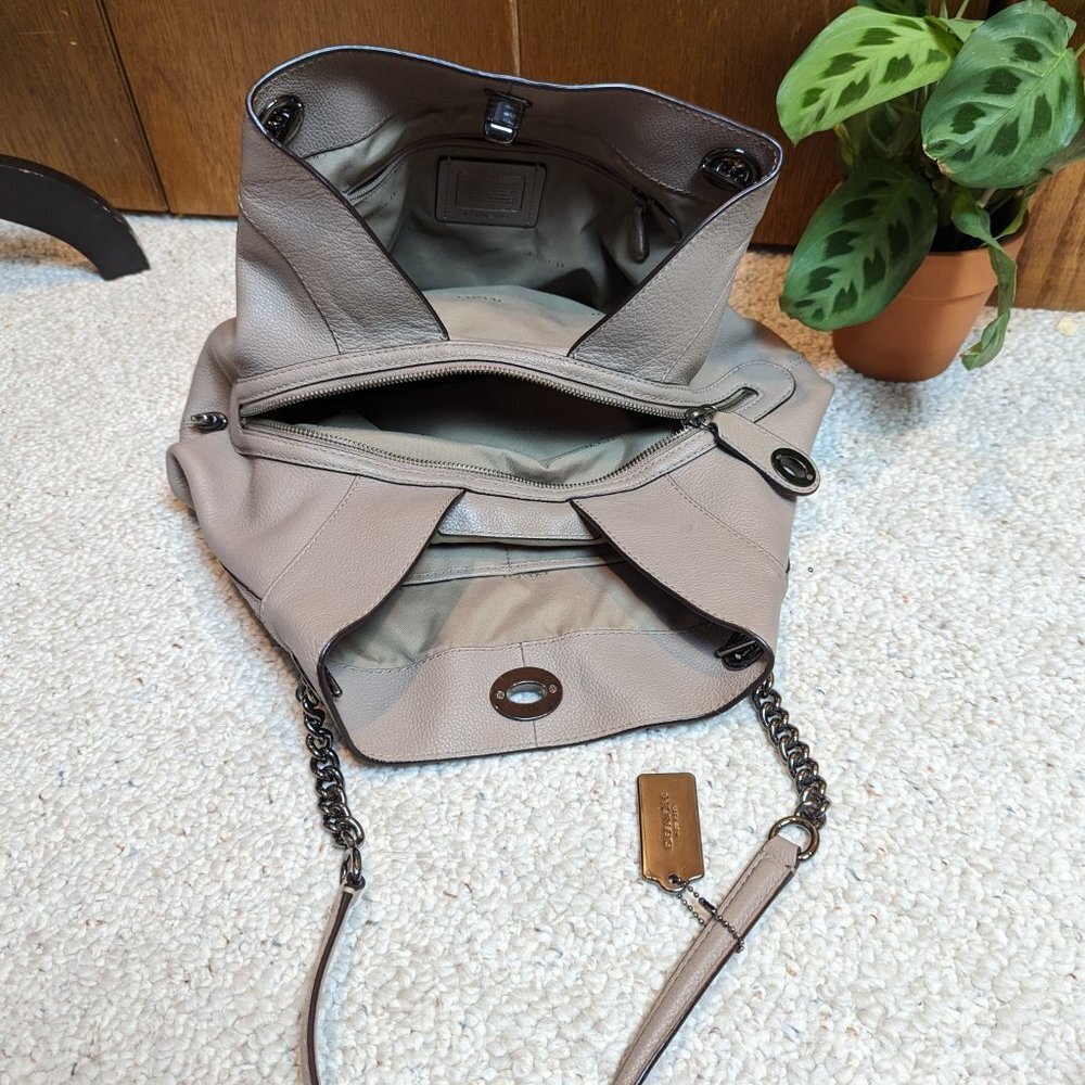 *Rare Color* Coach Stone Turn Lock Edie Shoulder Bag - Picture 7 of 13
